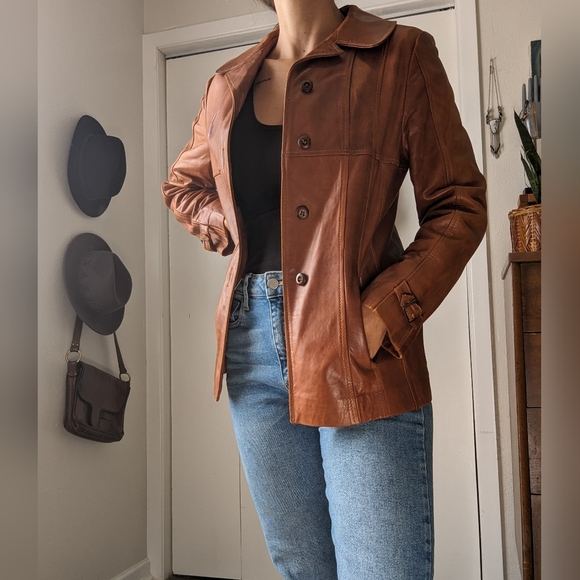 Gorgeous 70s Vintage Skin Gear Leather Jacket - Picture 5 of 14